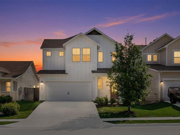 6205 Dumfries LN, Austin, TX 78744