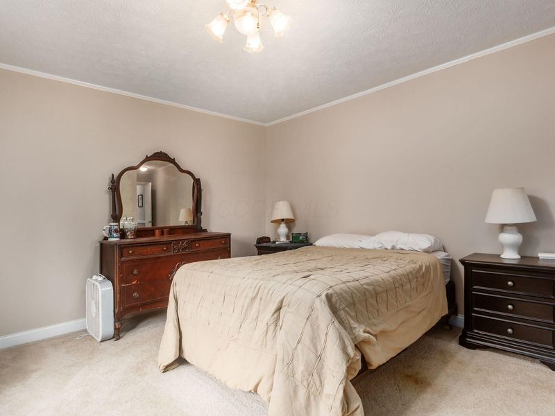 612 Circle Drive , London, OH 43140 Photo 21