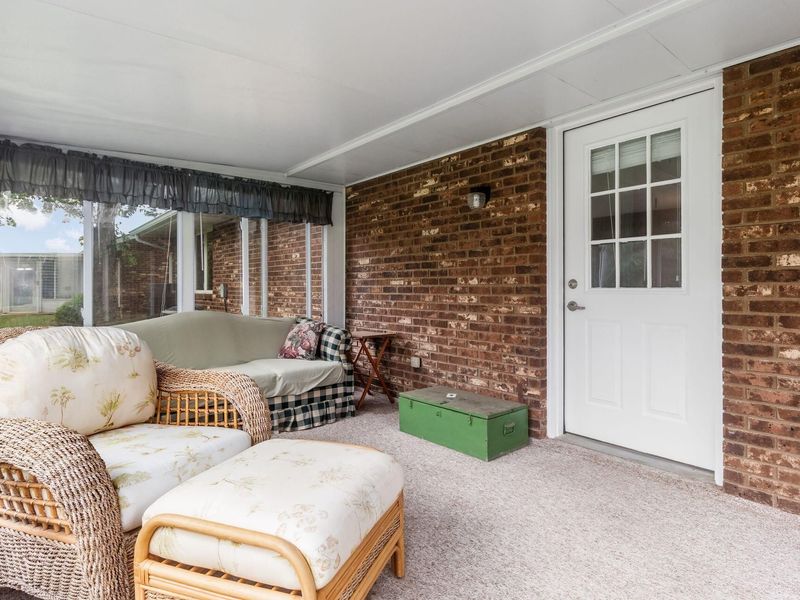 612 Circle Drive , London, OH 43140 Photo 24