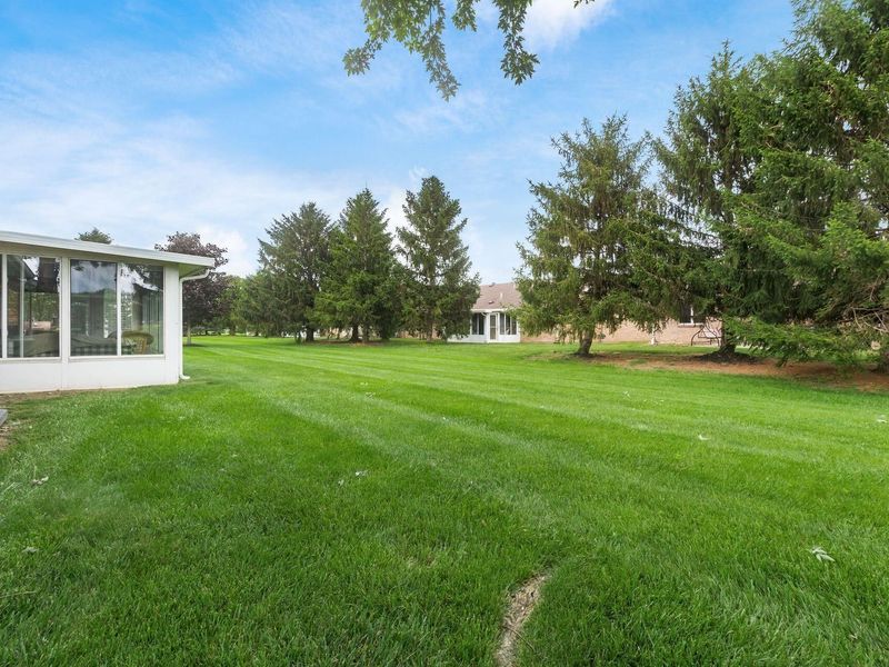612 Circle Drive , London, OH 43140 Photo 30
