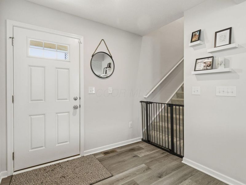 8561 Greengate Boulevard , Canal Winchester, OH 43110 Photo 3