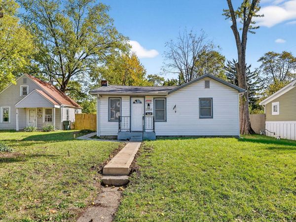 2166 Lexington Avenue , Columbus, OH 43211