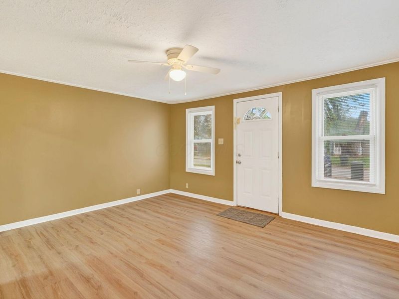 2166 Lexington Avenue , Columbus, OH 43211 Photo 20