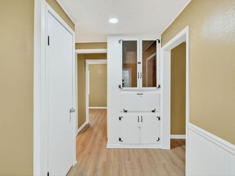 2166 Lexington Avenue , Columbus, OH 43211 Photo 23