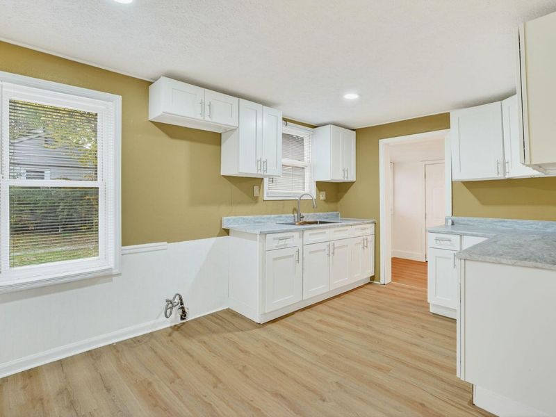 2166 Lexington Avenue , Columbus, OH 43211 Photo 26