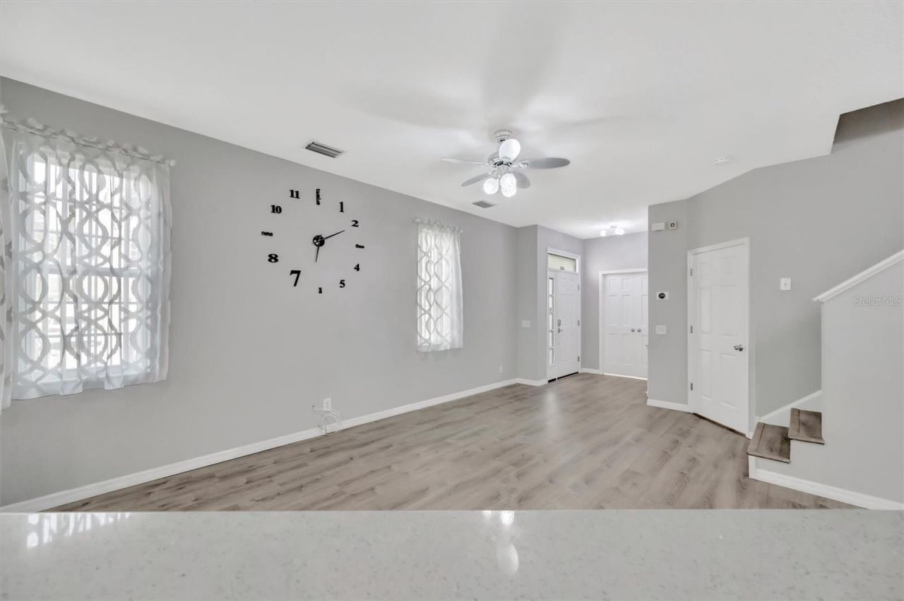 547 Black Lion Drive Ne, Saint Petersburg, FL 33716 Photo