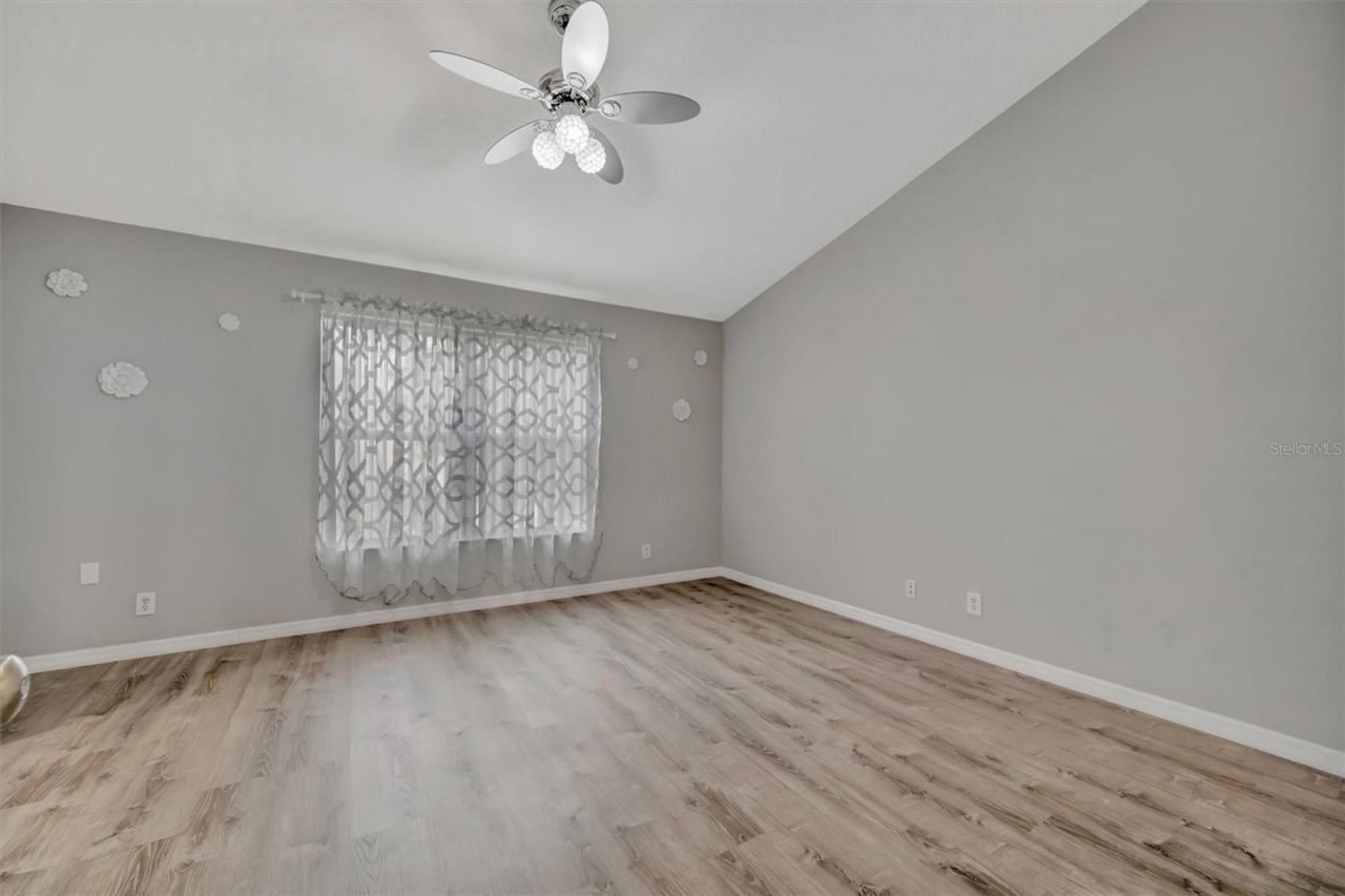 547 Black Lion Drive Ne, Saint Petersburg, FL 33716 Photo