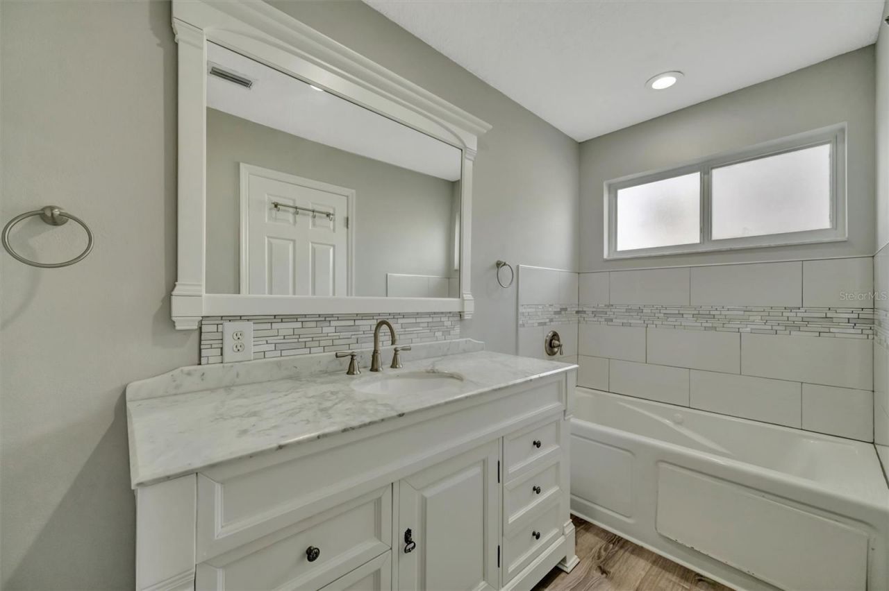 547 Black Lion Drive Ne, Saint Petersburg, FL 33716 Photo