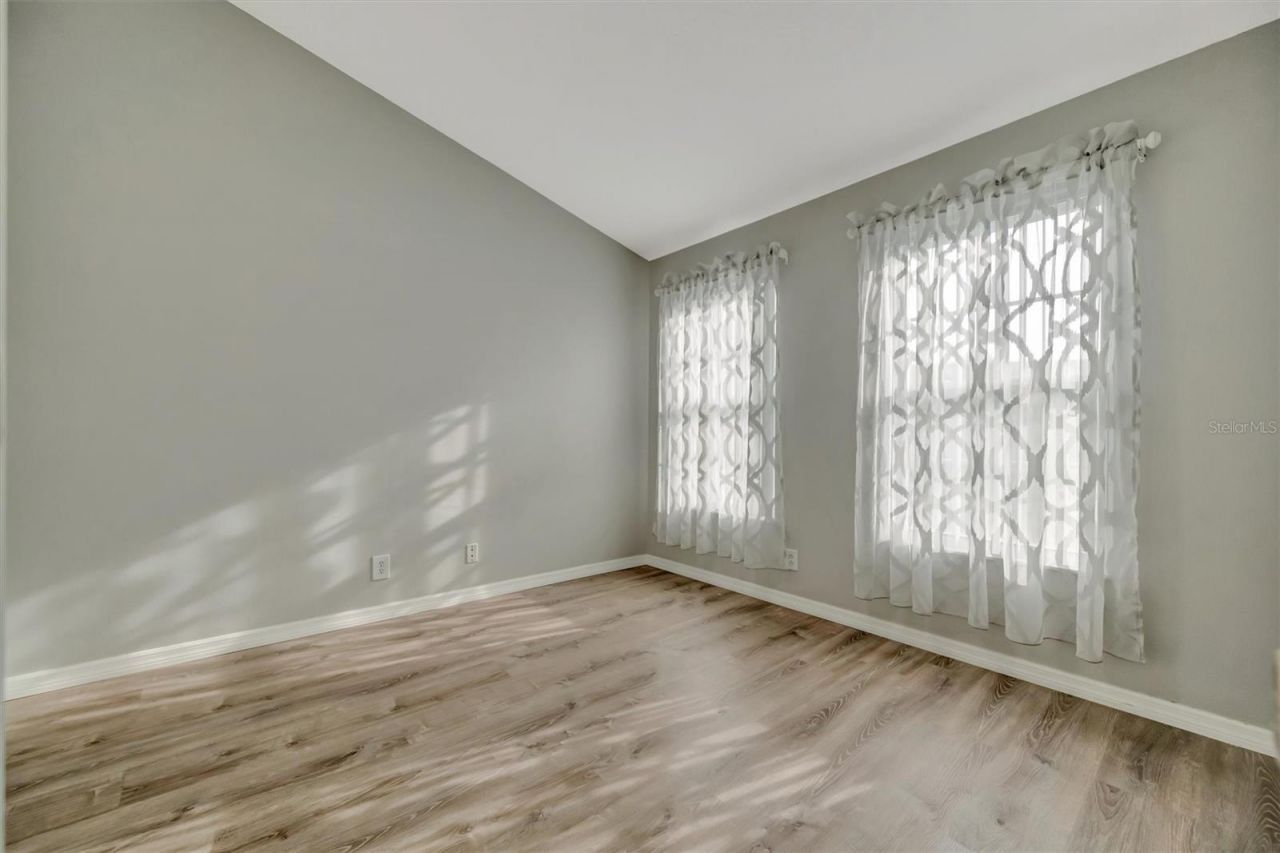 547 Black Lion Drive Ne, Saint Petersburg, FL 33716 Photo