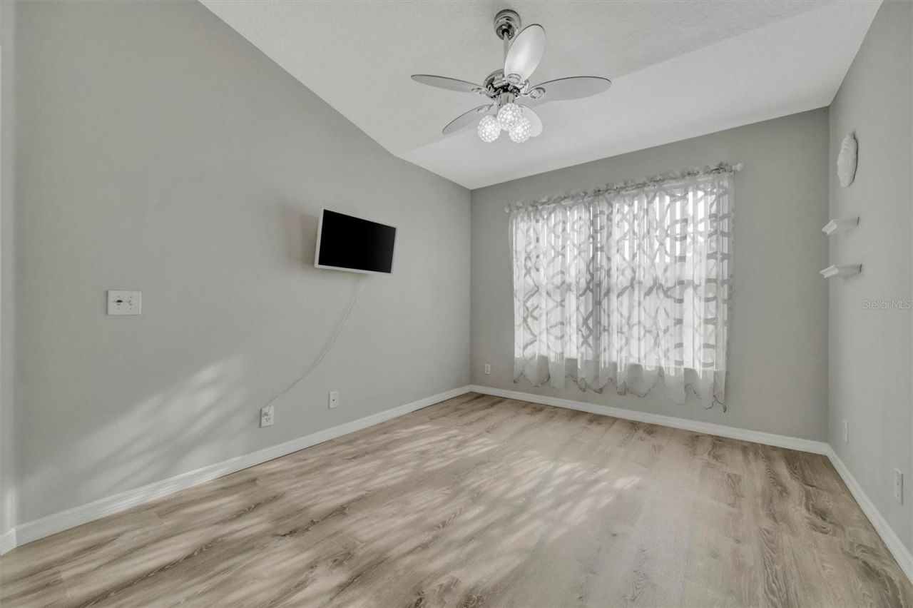547 Black Lion Drive Ne, Saint Petersburg, FL 33716 Photo