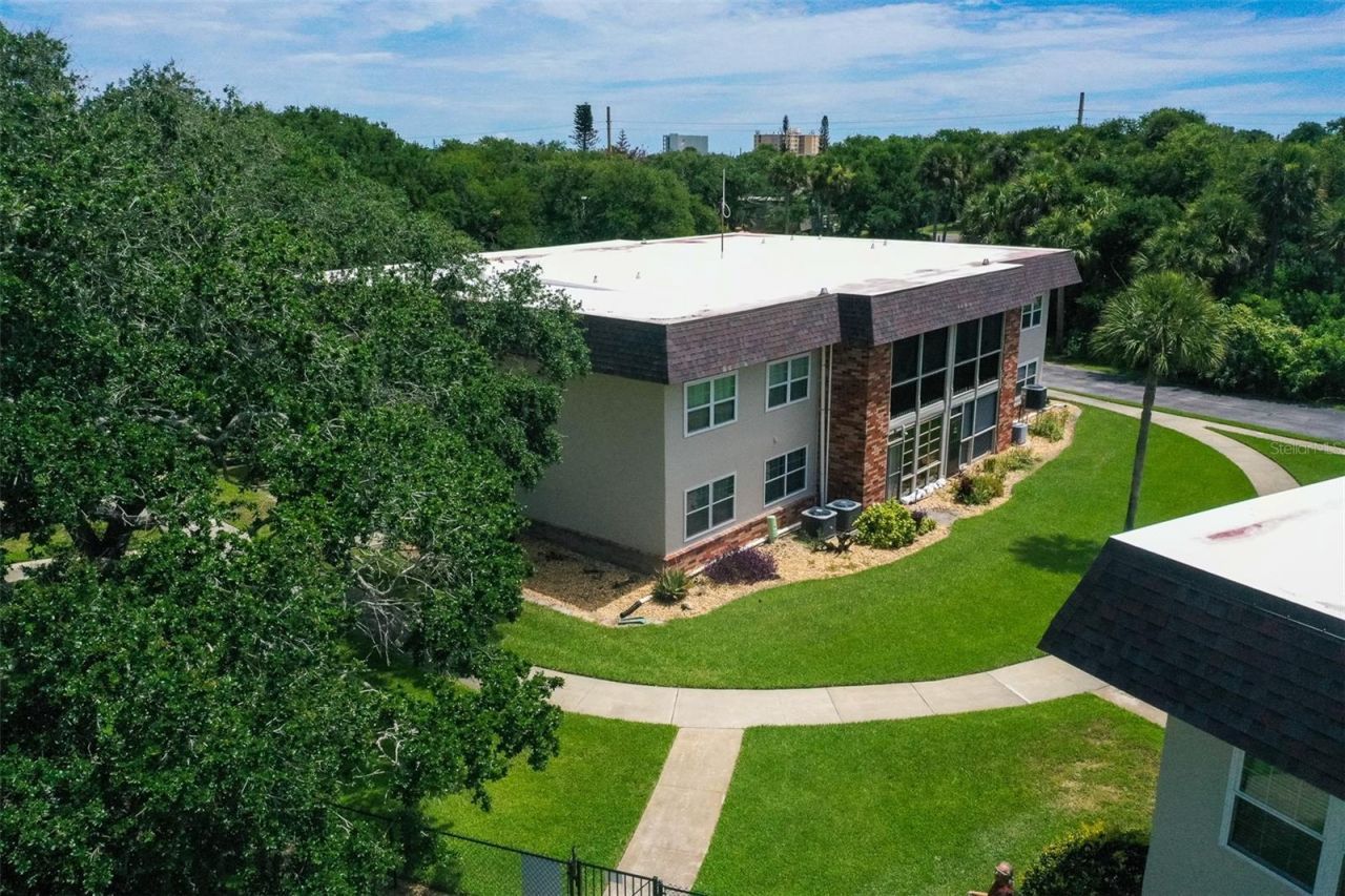 3800 Saxon Drive, Unit A-1, New Smyrna Beach, FL 32169 Photo
