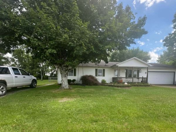 4332 E Plymouth Road, Scottsburg, IN 47170