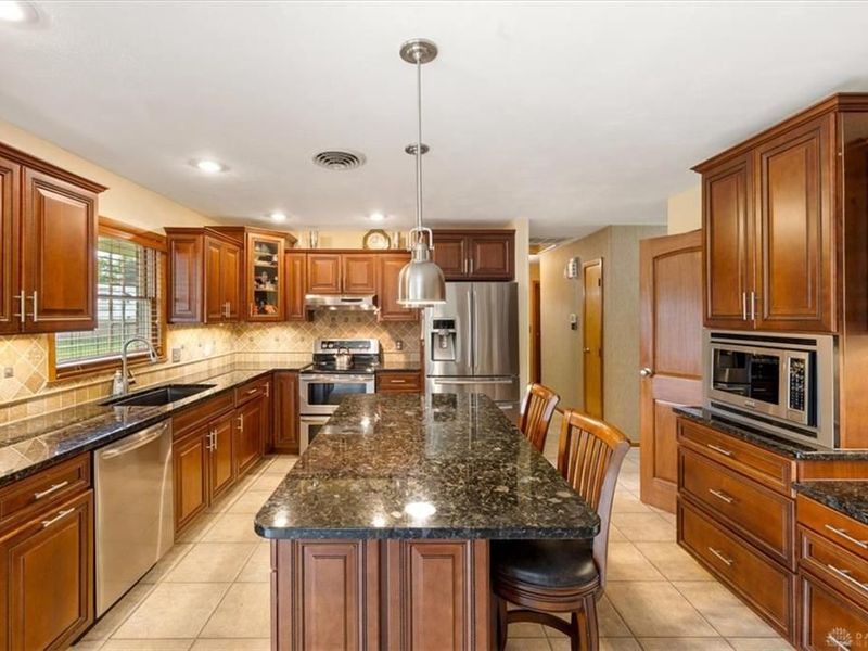 108 Lutheran Drive, Eaton, OH 45320 Photo 20