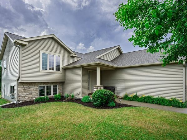 807 23rd St Circle NE, Kasson, MN 55944