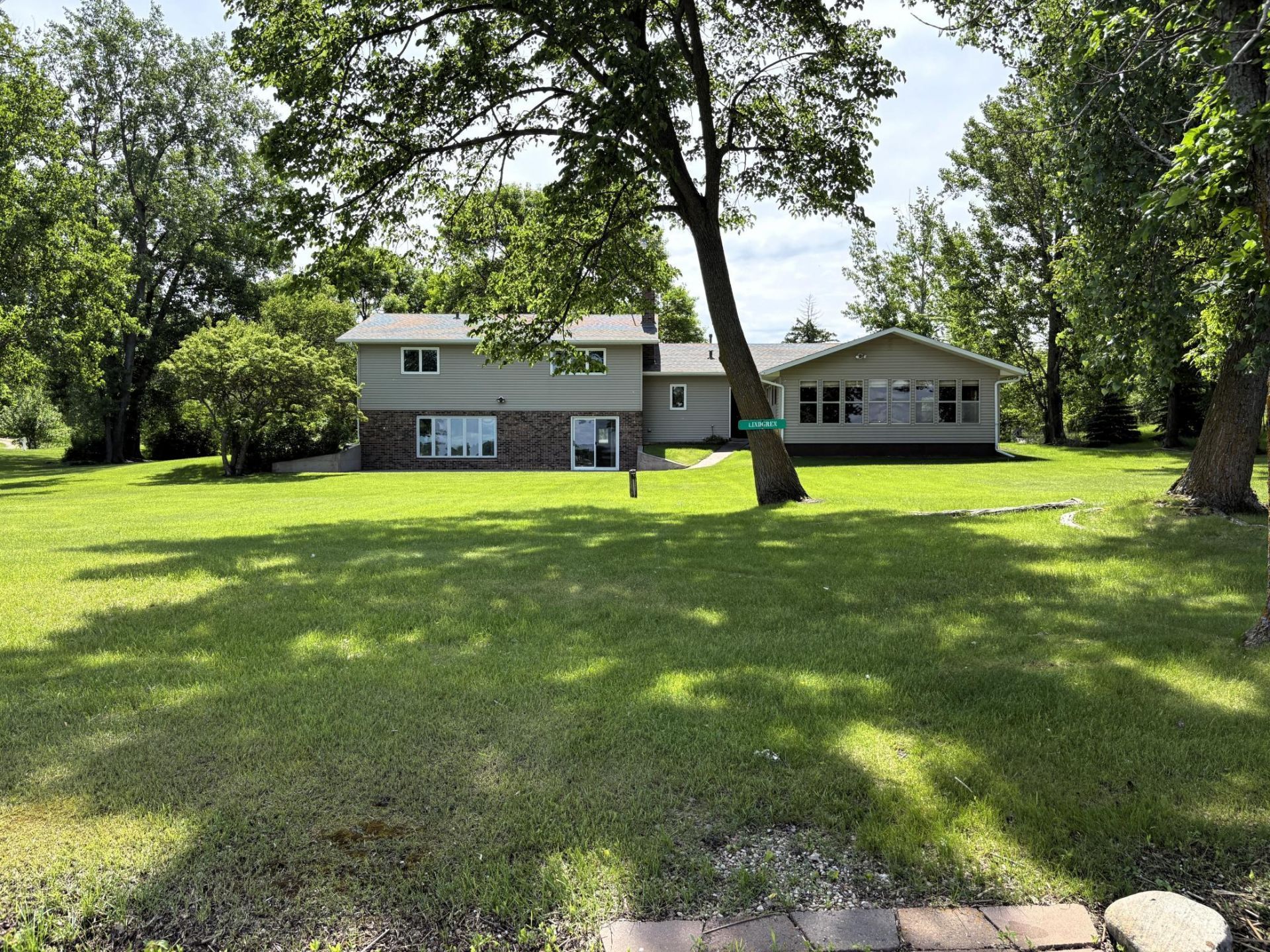 10928 E Lake Ida Lane , Lake Park, MN 56554