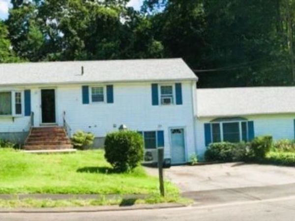7 Heidi Lane, Billerica, MA 01821