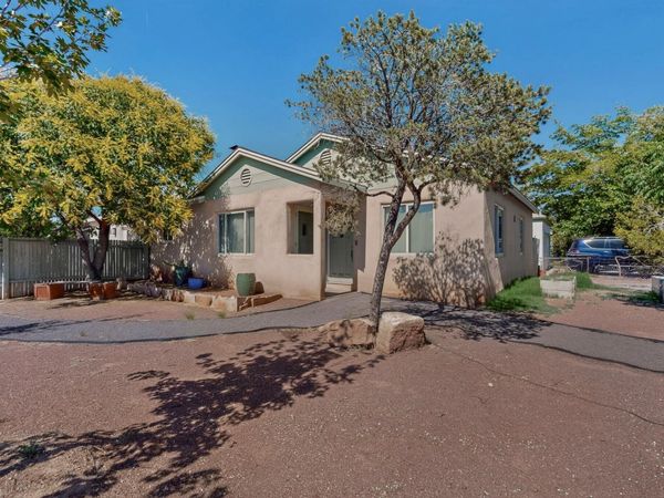3605 Mesa Verde Avenue NE, Albuquerque, NM 87110