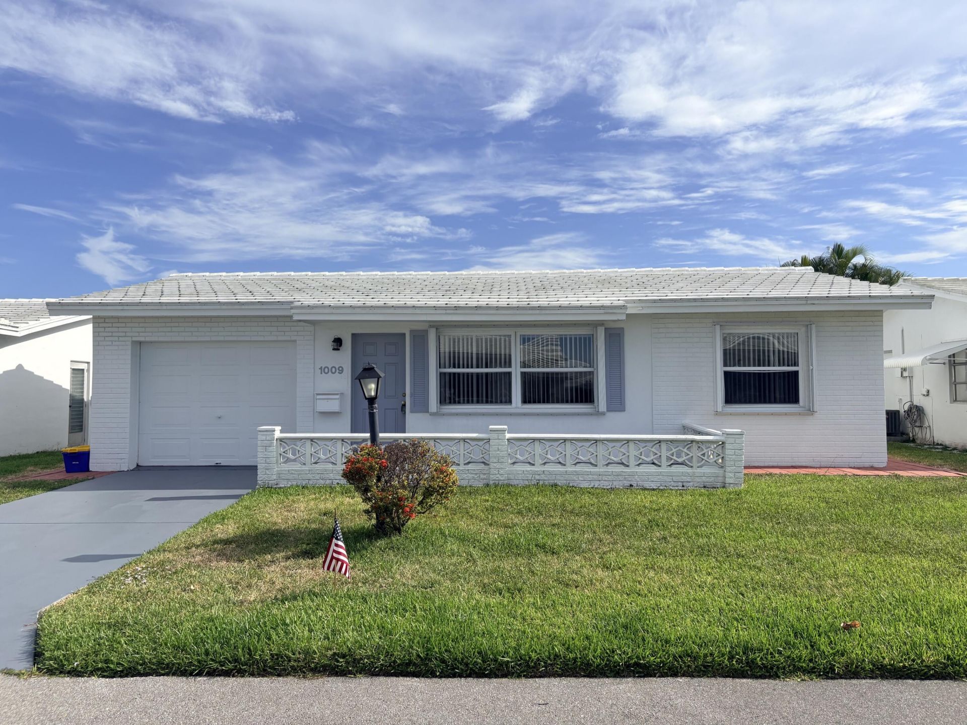 1009 SW 3rd Way, Boynton Beach, FL 33426 Photo