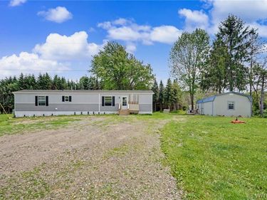 2011 Edmunds Road , Freedom, NY 14065