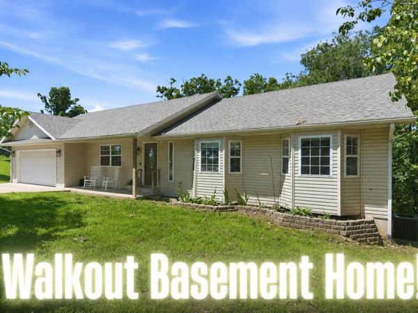 1142 US Highway 160 , Reeds Spring, MO 65737