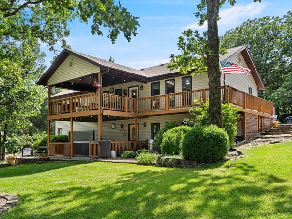 4 Andrew Drive , Branson West, MO 65737
