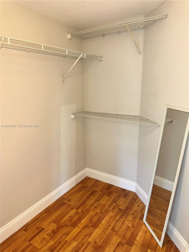 460 S Park Rd , Unit 6-203, Hollywood, FL 33021 Photo