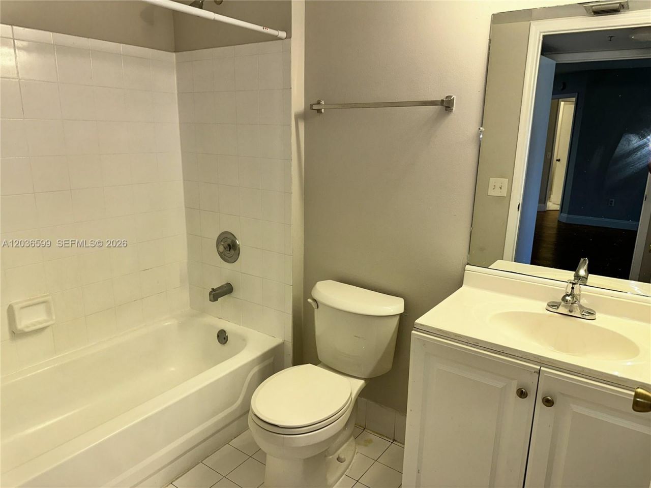460 S Park Rd , Unit 6-203, Hollywood, FL 33021 Photo