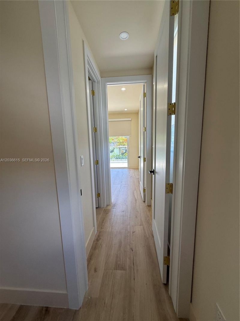 3326 Elizabeth St , Miami, FL 33133 Photo