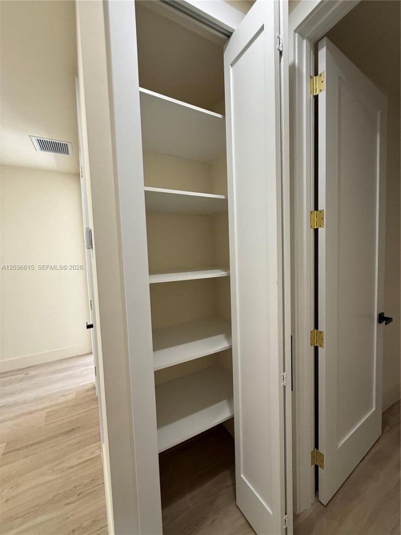 3326 Elizabeth St , Miami, FL 33133 Photo