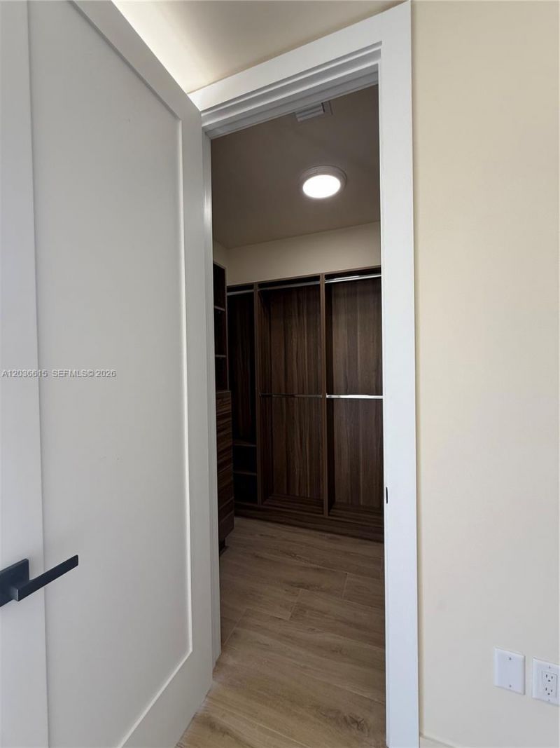 3326 Elizabeth St , Miami, FL 33133 Photo