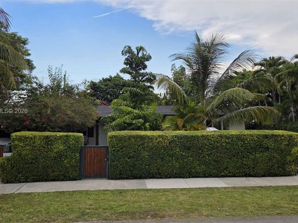 3511 SW 105th ct , Miami, FL 33165