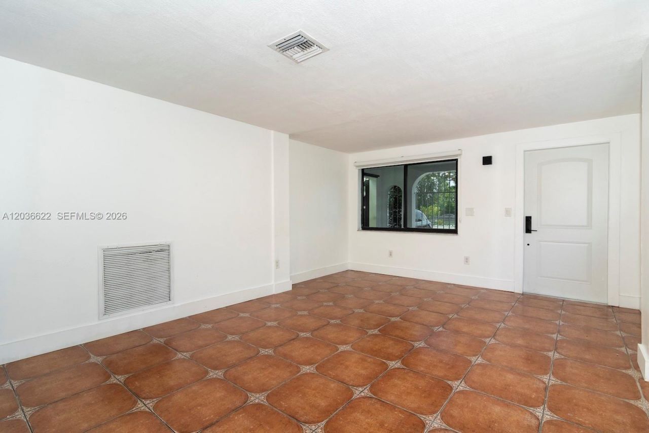 2729 SW 67th Ave, Unit 1, Miami, FL 33155 Photo