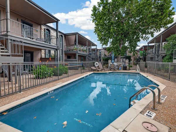 5820 Berkman DR, Unit 120, Austin, TX 78723
