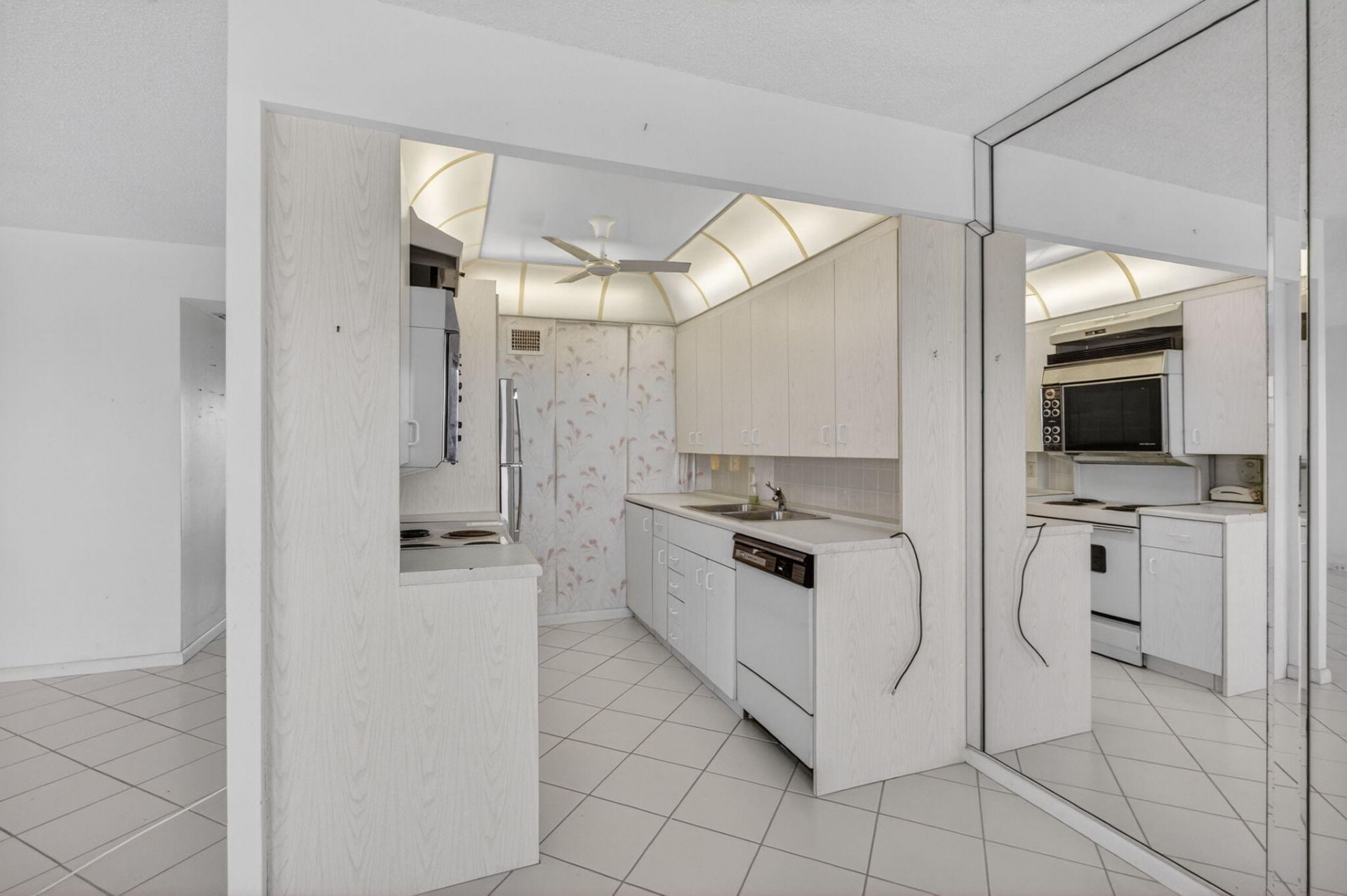 4059 Guildford D, Boca Raton, FL 33434 Photo