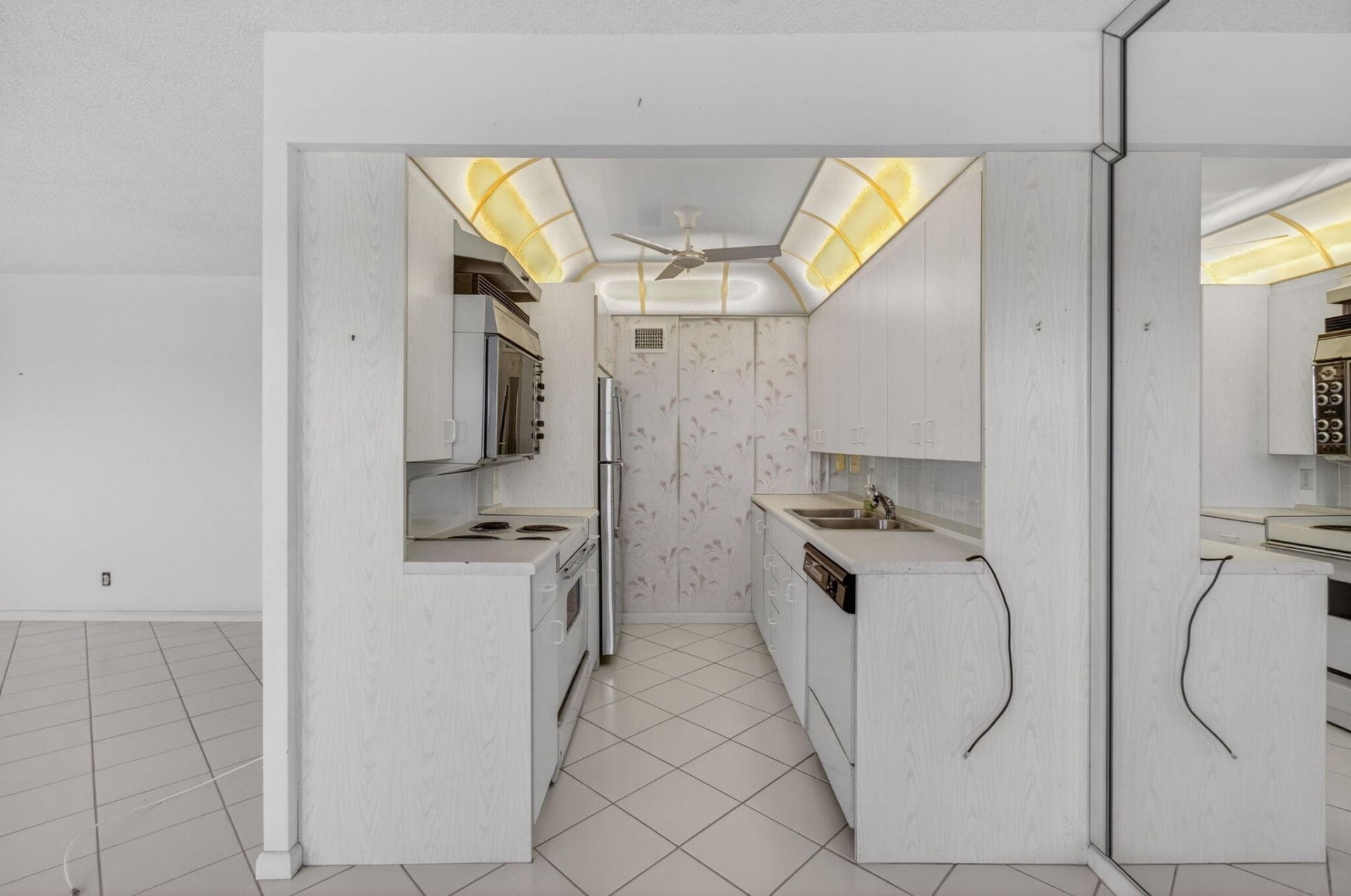 4059 Guildford D, Boca Raton, FL 33434 Photo