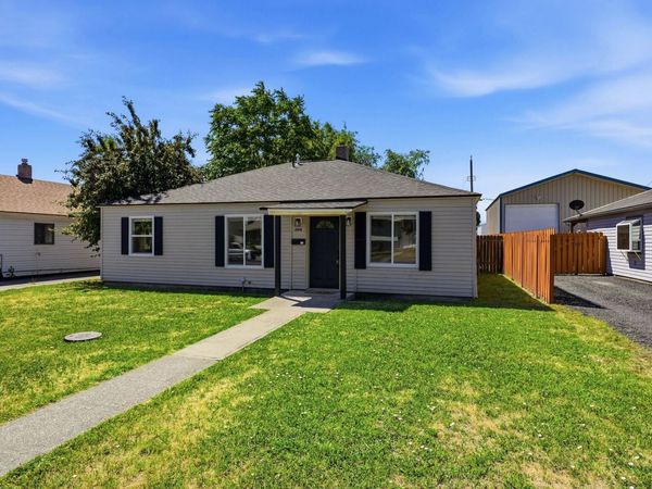 3014 E Ermina Ave, Spokane, WA 99207