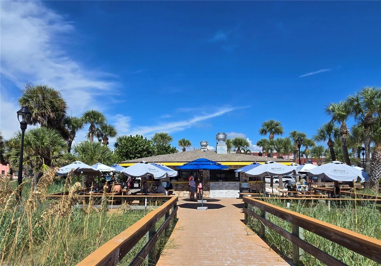 525 73rd Avenue, Unit 2, Saint Pete Beach, FL 33706 Photo