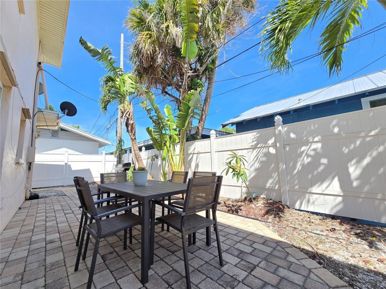 525 73rd Avenue, Unit 2, Saint Pete Beach, FL 33706 Photo