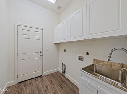 7483 Europa Drive, Sparks, NV 89436 Photo