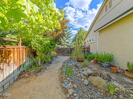7483 Europa Drive, Sparks, NV 89436 Photo