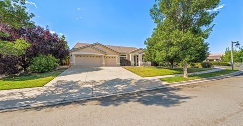 7483 Europa Drive, Sparks, NV 89436 Photo