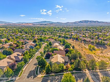 7483 Europa Drive, Sparks, NV 89436 Photo