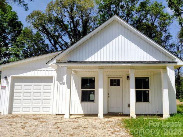 303 N Crigler Street , Charlotte, NC 28216