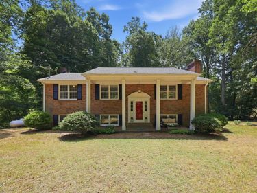 913 Riverview Road, Raleigh, NC 27610