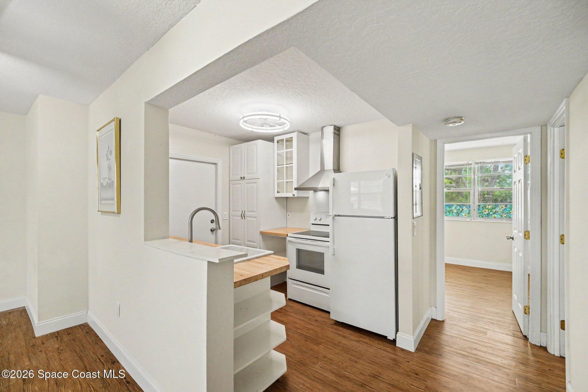 8401 N Atlantic Avenue, Unit B2, Cape Canaveral, FL 32920 Photo