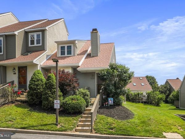207 SAINT ALBANS COURT , Unit 207, CHESTER SPRINGS, PA 19425