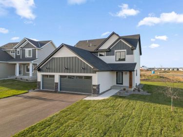15029 Ardmullivan Lane , Rosemount, MN 55068