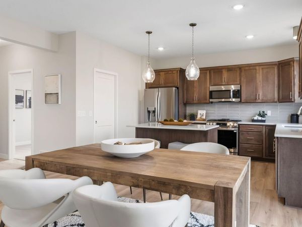 13721 Arrowhead Way, Rosemount, MN 55068