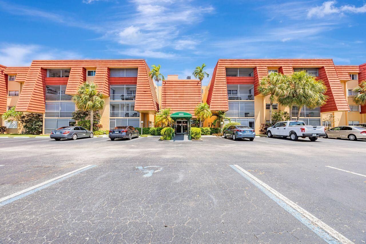 22605 SW 66th Avenue, Unit 206, Boca Raton, FL 33428 Photo
