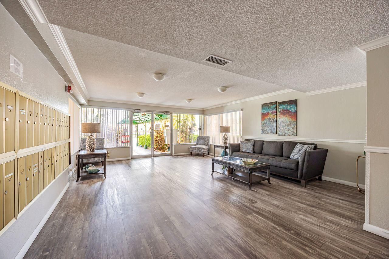 22605 SW 66th Avenue, Unit 206, Boca Raton, FL 33428 Photo